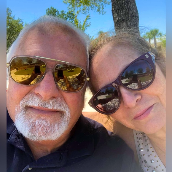 Meet your Posher, Mark n joie - Picture 1 of 4